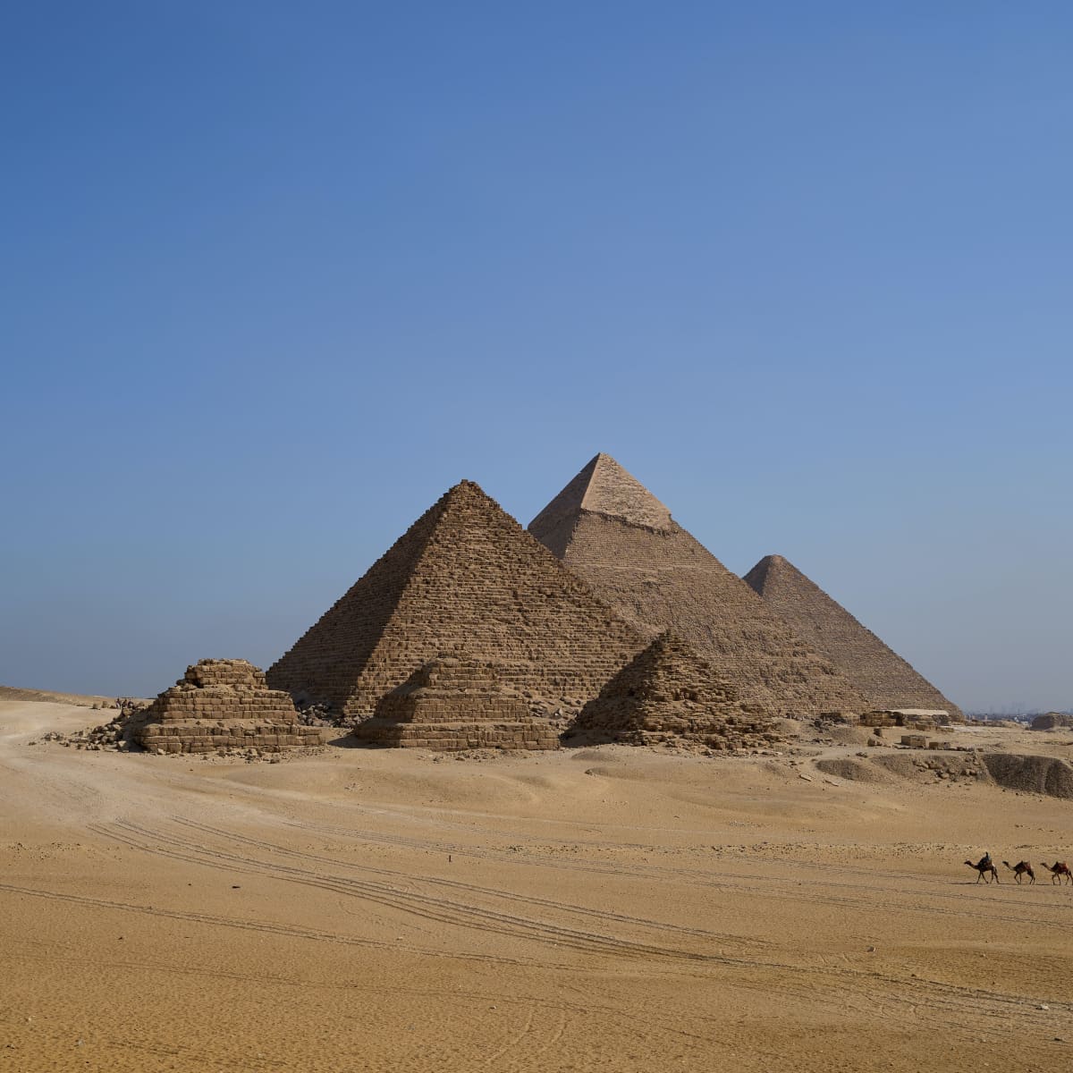 atlantis pyramids found