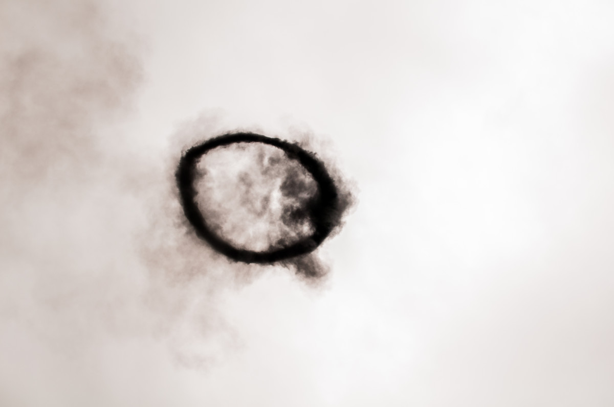 A Seemingly Inexplicable Giant Black Smoke Ring Appeared In the Sky